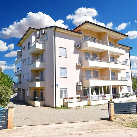 2285 Ližnjan